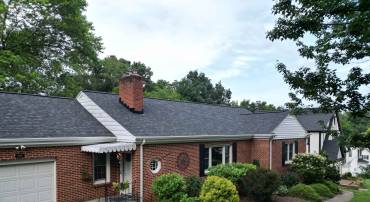406 COLLEGE CIR, STAUNTON, Virginia 24401, 4 Bedrooms Bedrooms, ,2 BathroomsBathrooms,Residential,406 COLLEGE CIR,666219 MLS # 666219