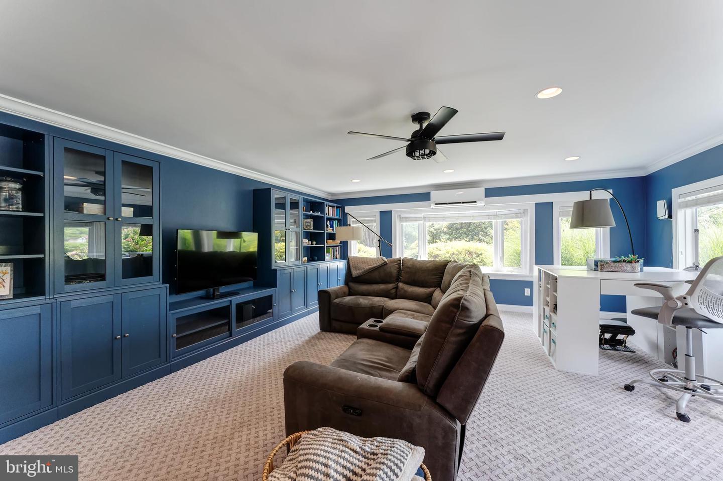 7700 MANOR HOUSE DR, FAIRFAX STATION, Virginia 22039, 5 Bedrooms Bedrooms, ,5 BathroomsBathrooms,Residential,For sale,7700 MANOR HOUSE DR,VAFX2239204 MLS # VAFX2239204