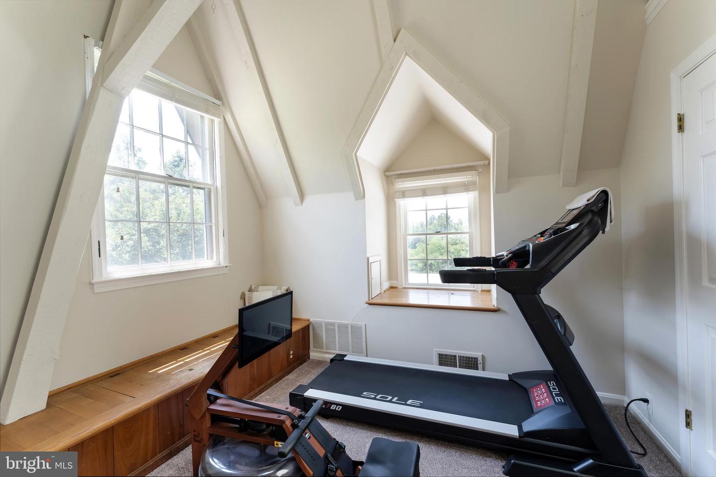 7700 MANOR HOUSE DR, FAIRFAX STATION, Virginia 22039, 5 Bedrooms Bedrooms, ,5 BathroomsBathrooms,Residential,For sale,7700 MANOR HOUSE DR,VAFX2239204 MLS # VAFX2239204