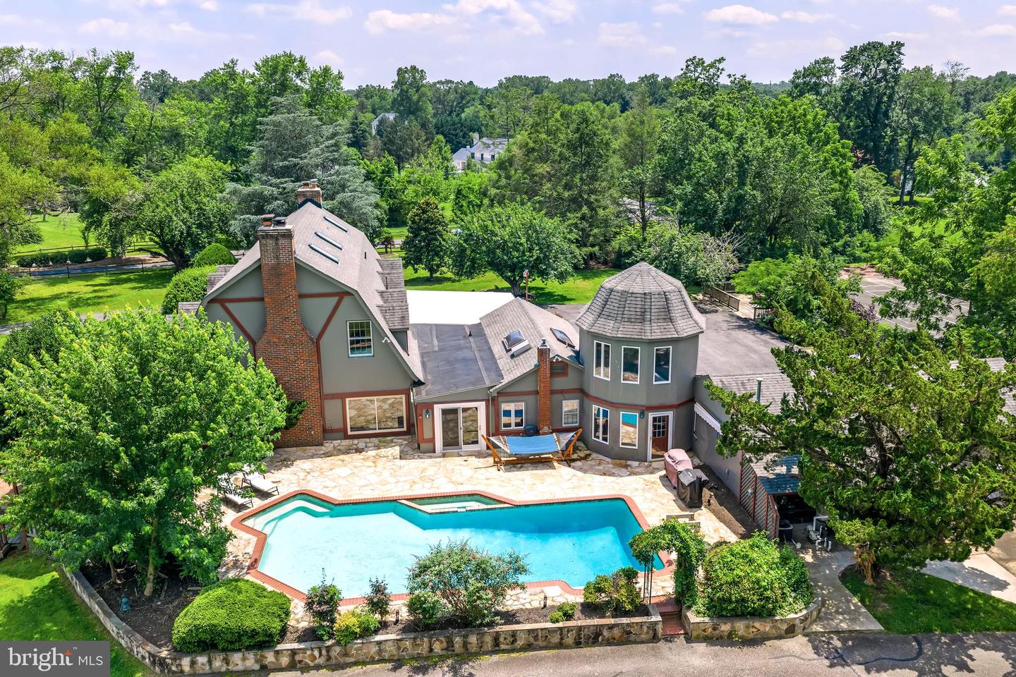 7700 MANOR HOUSE DR, FAIRFAX STATION, Virginia 22039, 5 Bedrooms Bedrooms, ,5 BathroomsBathrooms,Residential,For sale,7700 MANOR HOUSE DR,VAFX2239204 MLS # VAFX2239204