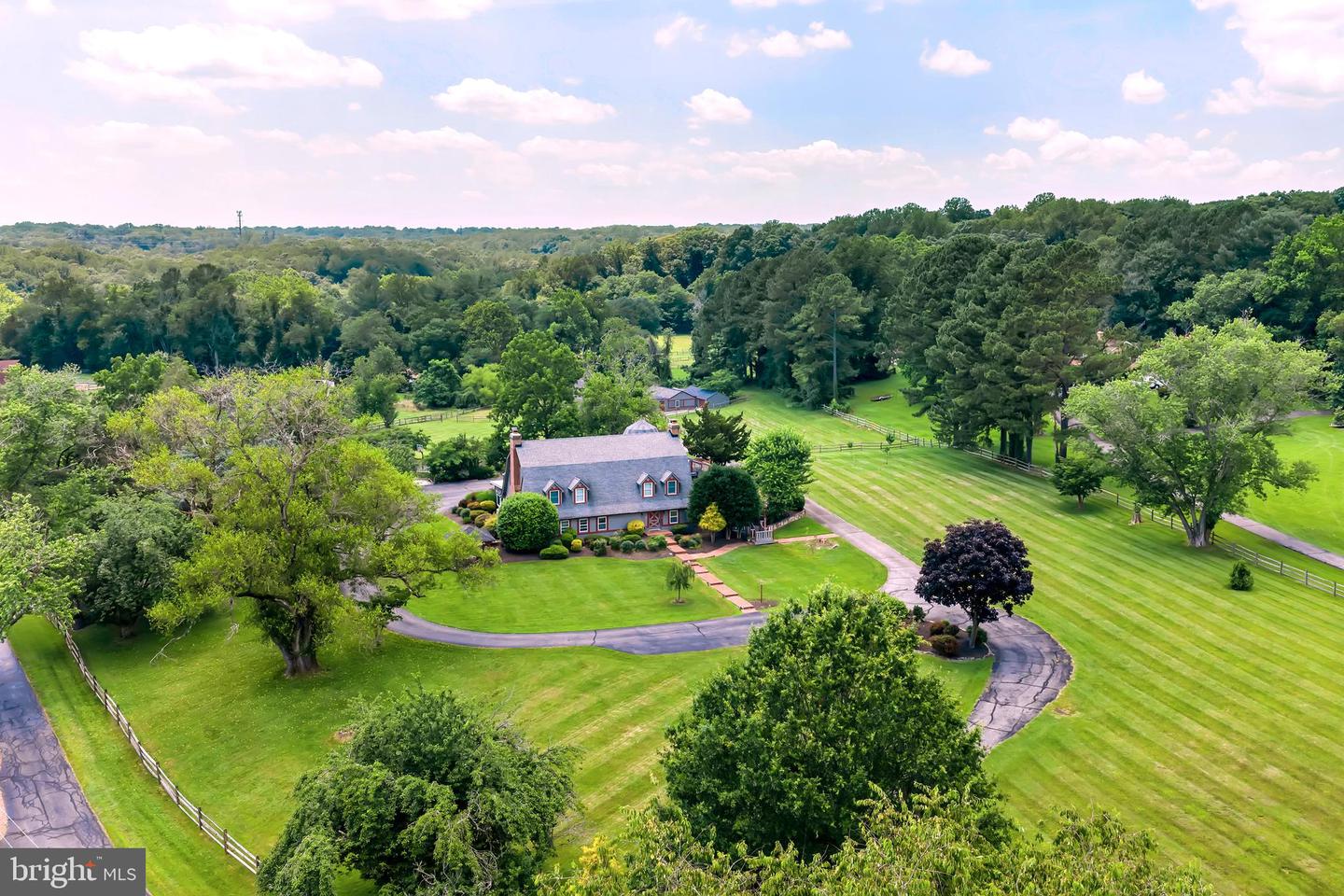 7700 MANOR HOUSE DR, FAIRFAX STATION, Virginia 22039, 5 Bedrooms Bedrooms, ,5 BathroomsBathrooms,Residential,For sale,7700 MANOR HOUSE DR,VAFX2239204 MLS # VAFX2239204