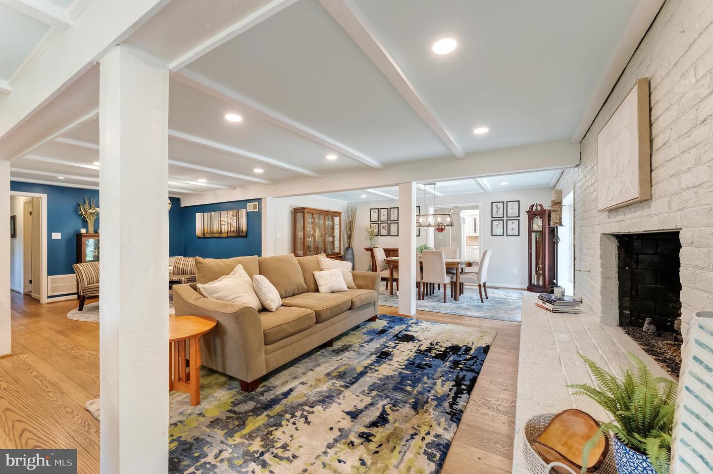 7700 MANOR HOUSE DR, FAIRFAX STATION, Virginia 22039, 5 Bedrooms Bedrooms, ,5 BathroomsBathrooms,Residential,For sale,7700 MANOR HOUSE DR,VAFX2239204 MLS # VAFX2239204