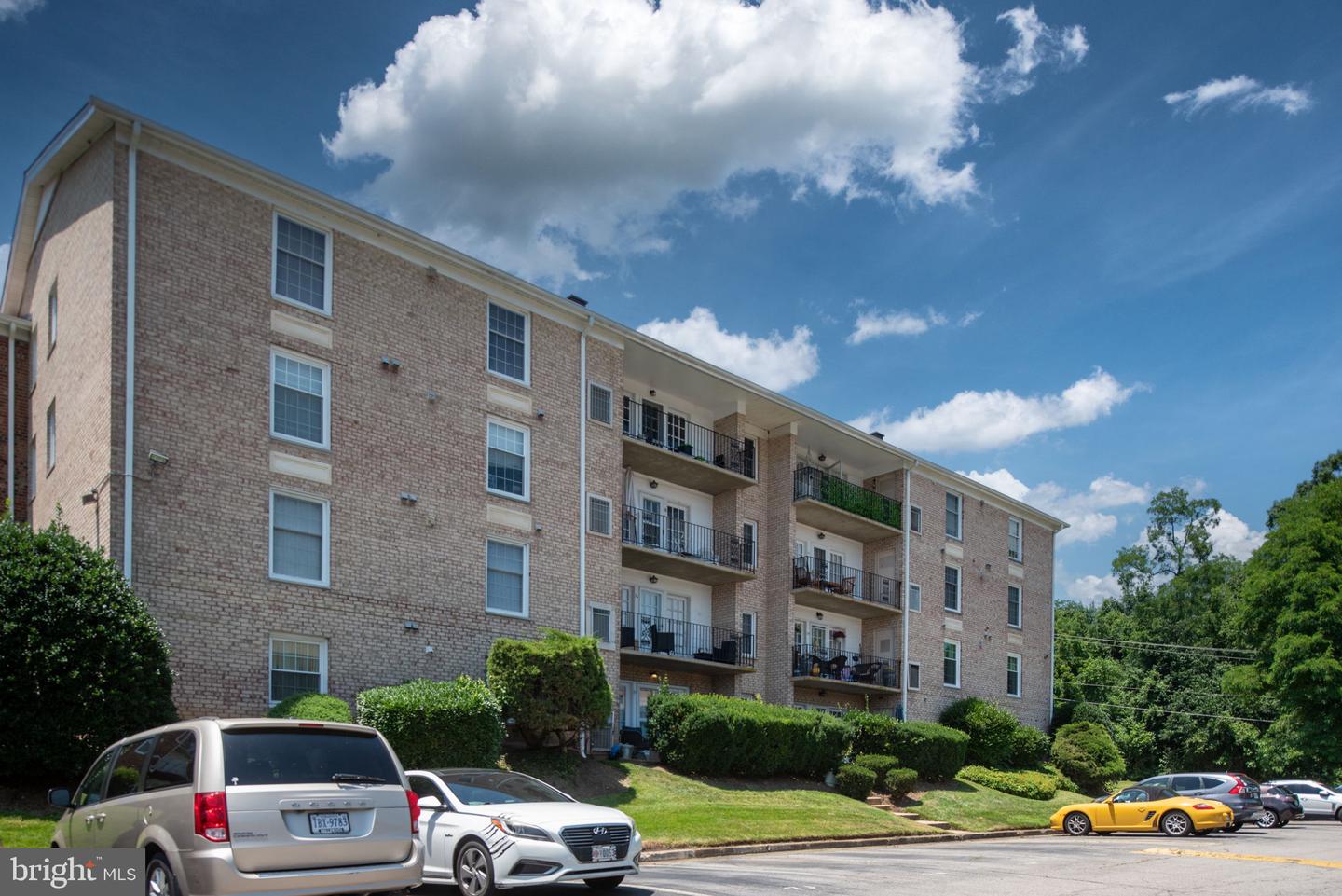 12705 GORDON BLVD #37, WOODBRIDGE, Virginia 22192, 3 Bedrooms Bedrooms, ,2 BathroomsBathrooms,Residential,For sale,12705 GORDON BLVD #37,VAPW2094346 MLS # VAPW2094346