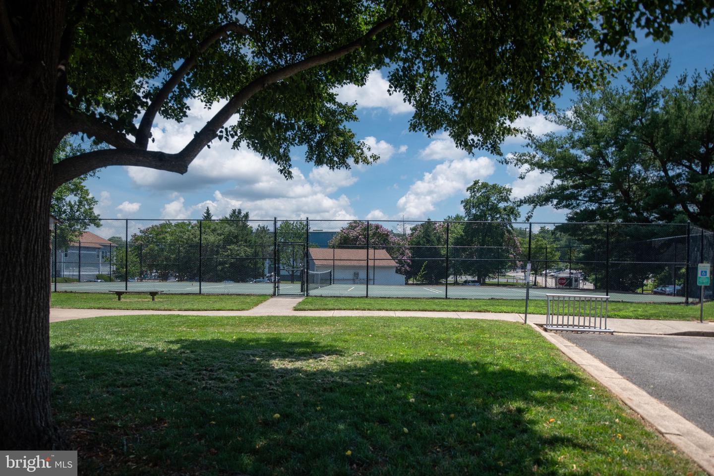 12705 GORDON BLVD #37, WOODBRIDGE, Virginia 22192, 3 Bedrooms Bedrooms, ,2 BathroomsBathrooms,Residential,For sale,12705 GORDON BLVD #37,VAPW2094346 MLS # VAPW2094346