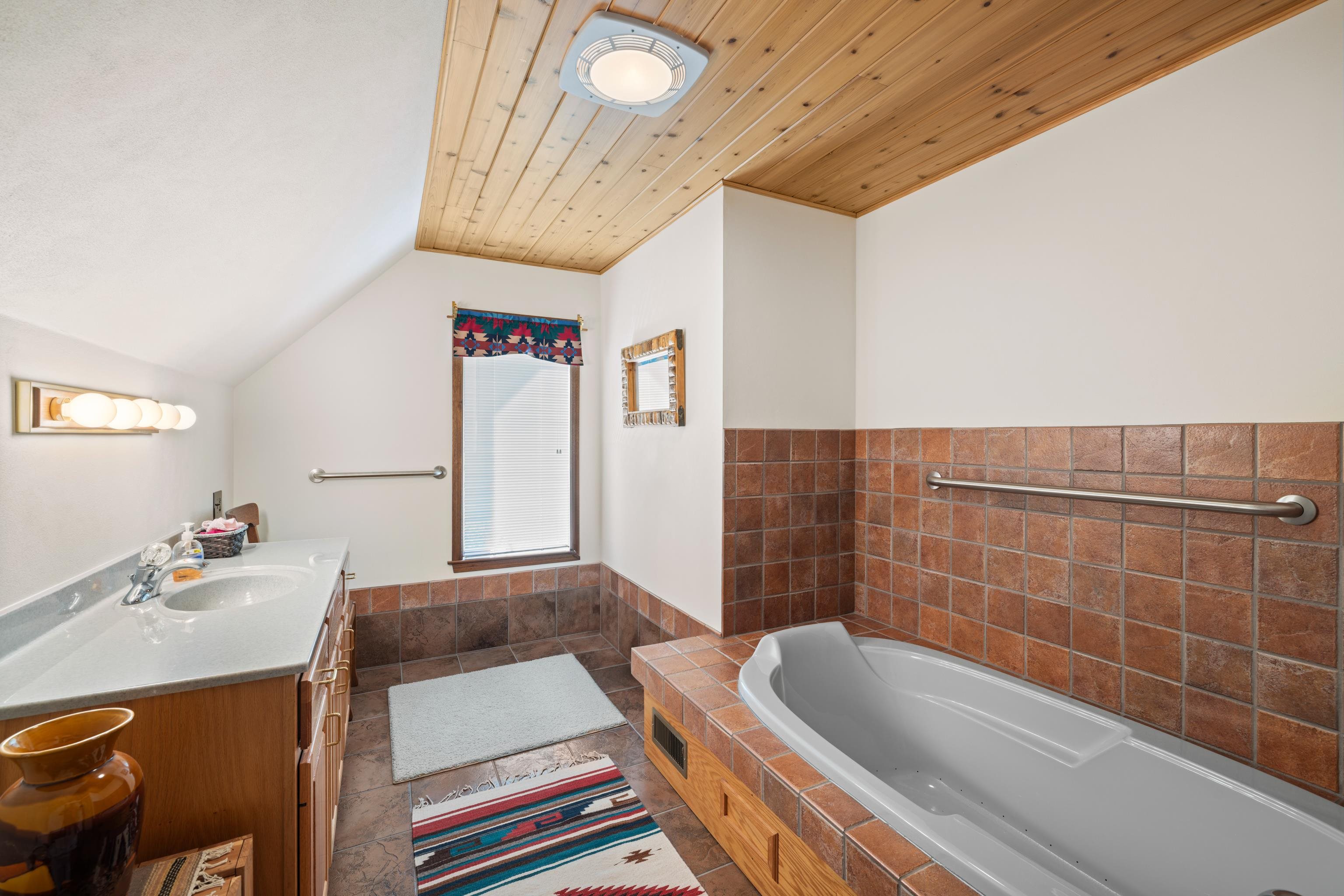 613 DICES SPRING RD, WEYERS CAVE, Virginia 24486, 3 Bedrooms Bedrooms, ,2 BathroomsBathrooms,Residential,613 DICES SPRING RD,666230 MLS # 666230