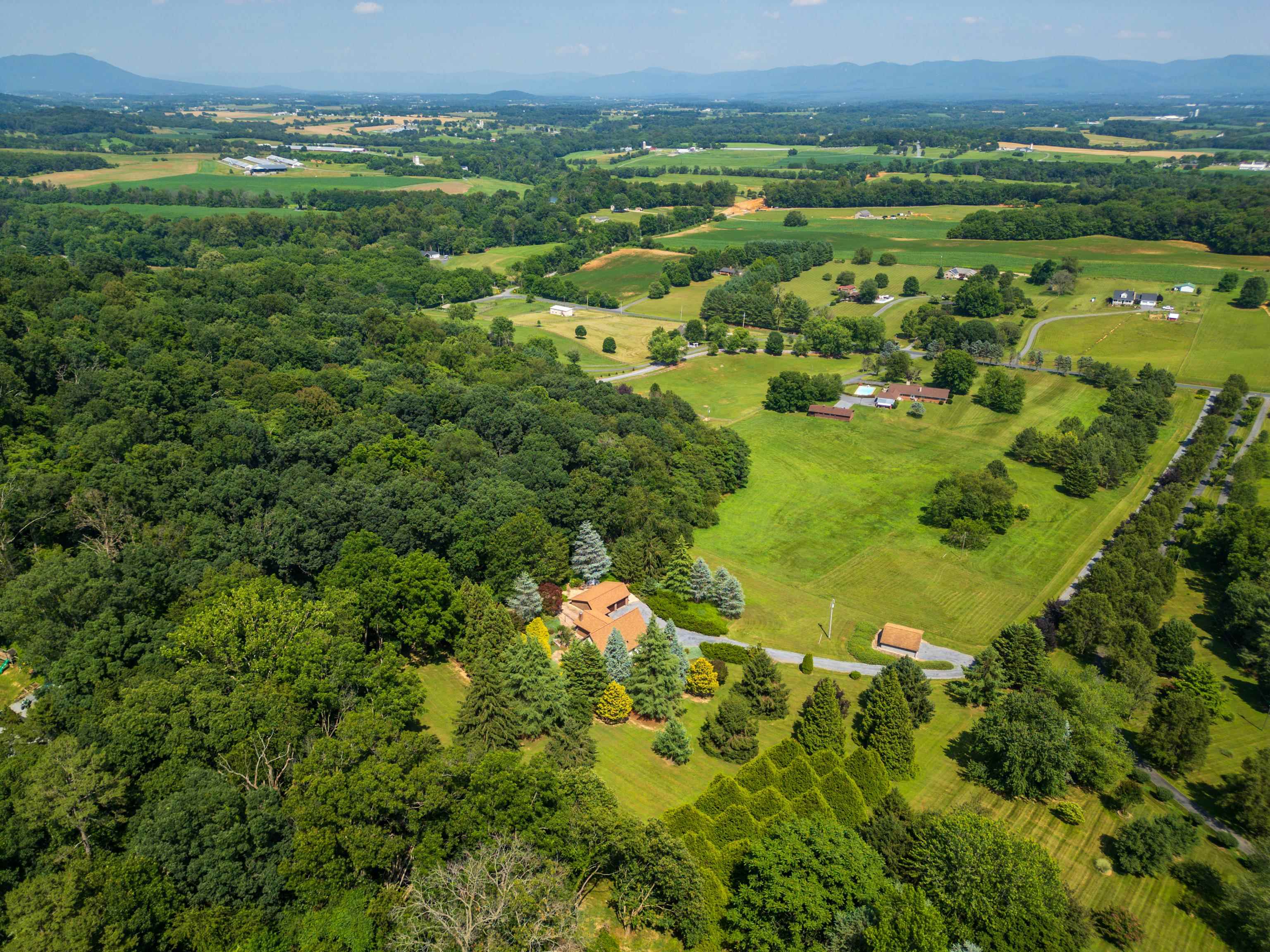 613 DICES SPRING RD, WEYERS CAVE, Virginia 24486, 3 Bedrooms Bedrooms, ,2 BathroomsBathrooms,Residential,613 DICES SPRING RD,666230 MLS # 666230