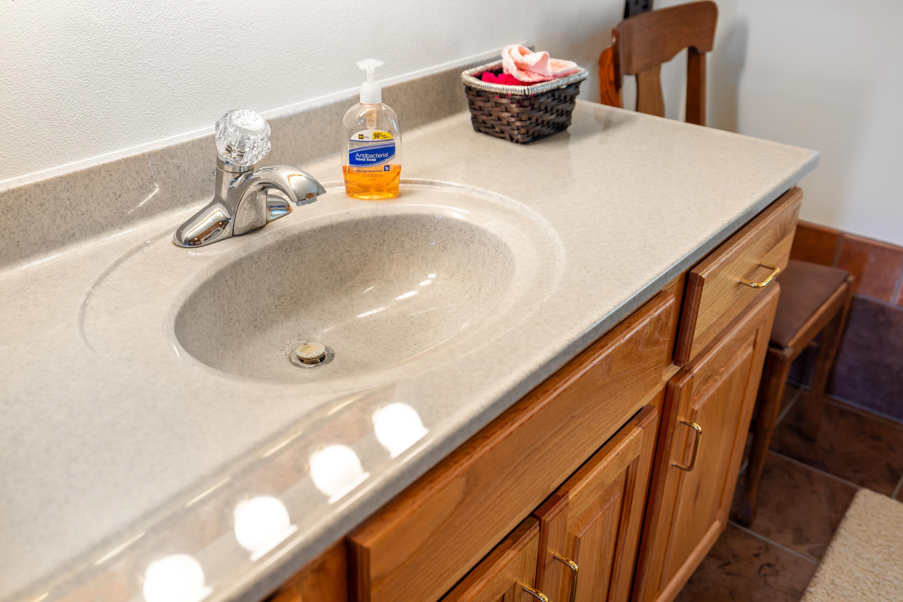 613 DICES SPRING RD, WEYERS CAVE, Virginia 24486, 3 Bedrooms Bedrooms, ,2 BathroomsBathrooms,Residential,613 DICES SPRING RD,666230 MLS # 666230