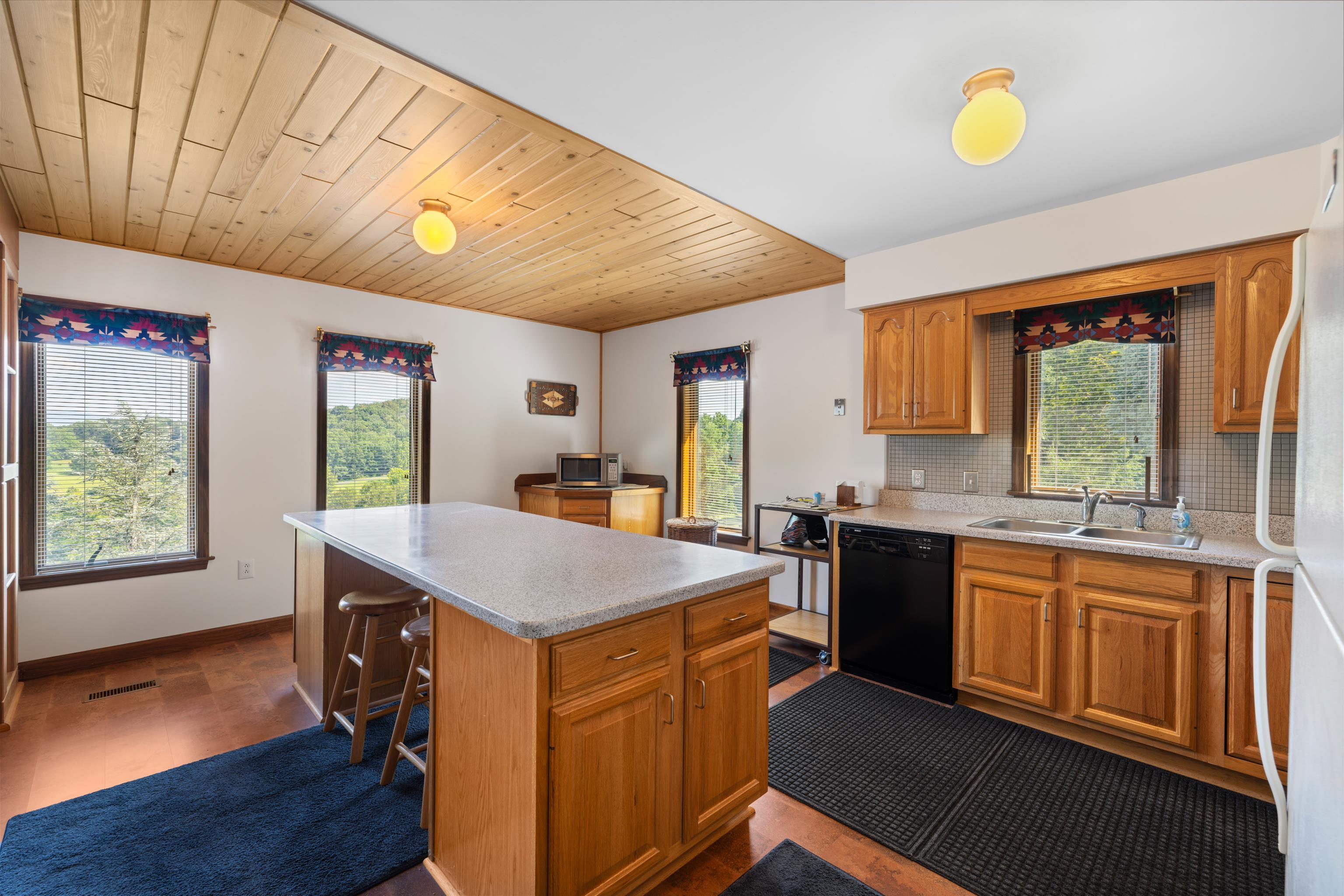613 DICES SPRING RD, WEYERS CAVE, Virginia 24486, 3 Bedrooms Bedrooms, ,2 BathroomsBathrooms,Residential,613 DICES SPRING RD,666230 MLS # 666230