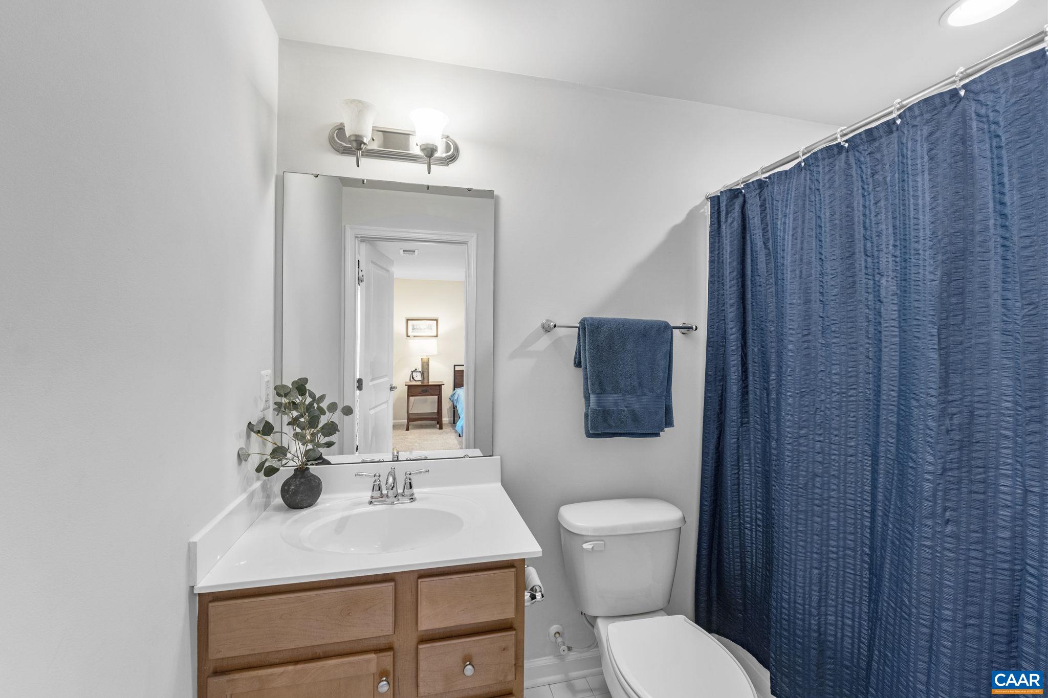 2159 WHISPERING HOLLOW LN, CHARLOTTESVILLE, Virginia 22911, 4 Bedrooms Bedrooms, ,3 BathroomsBathrooms,Residential,2159 WHISPERING HOLLOW LN,666232 MLS # 666232