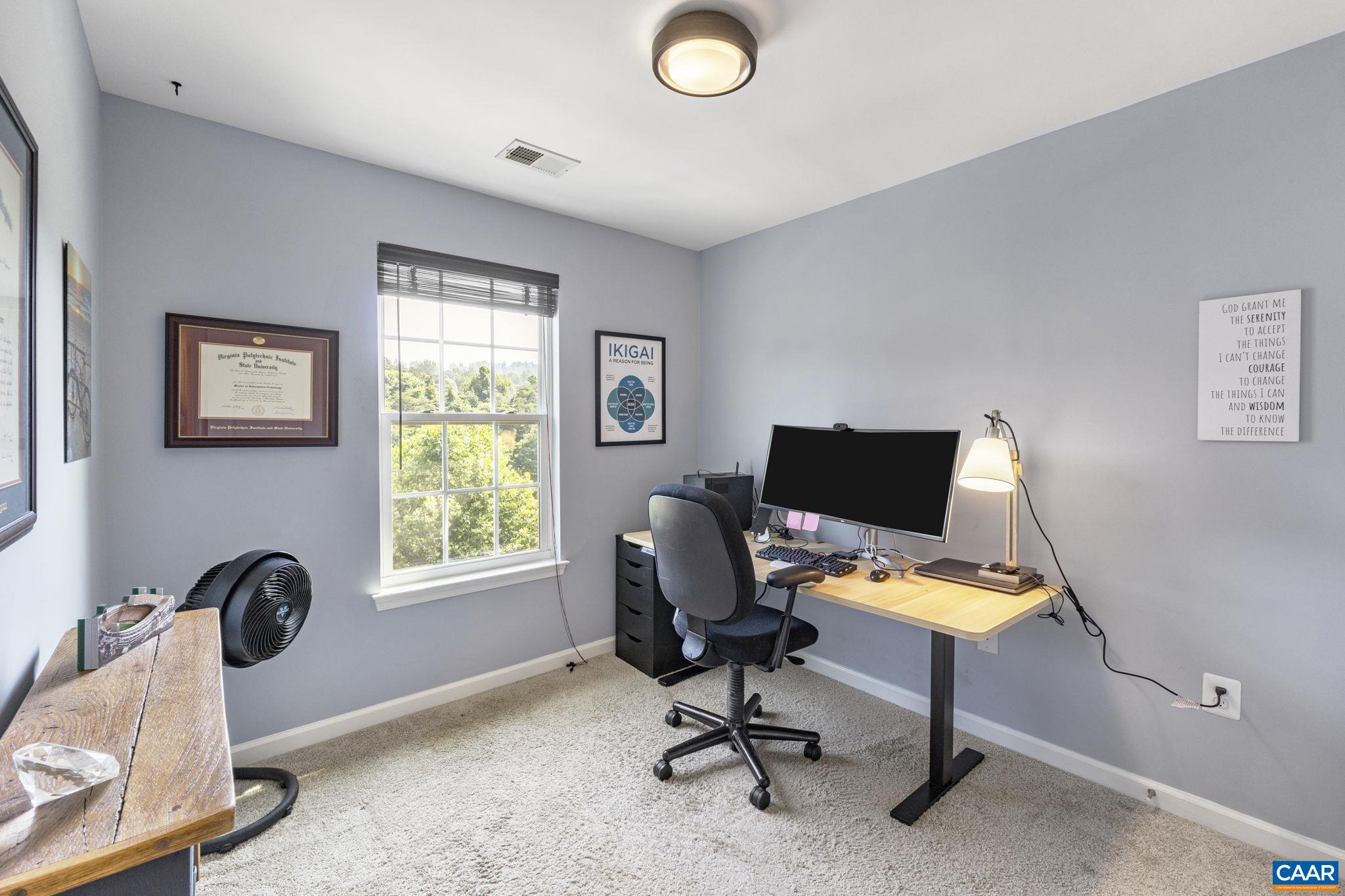 2159 WHISPERING HOLLOW LN, CHARLOTTESVILLE, Virginia 22911, 4 Bedrooms Bedrooms, ,3 BathroomsBathrooms,Residential,2159 WHISPERING HOLLOW LN,666232 MLS # 666232