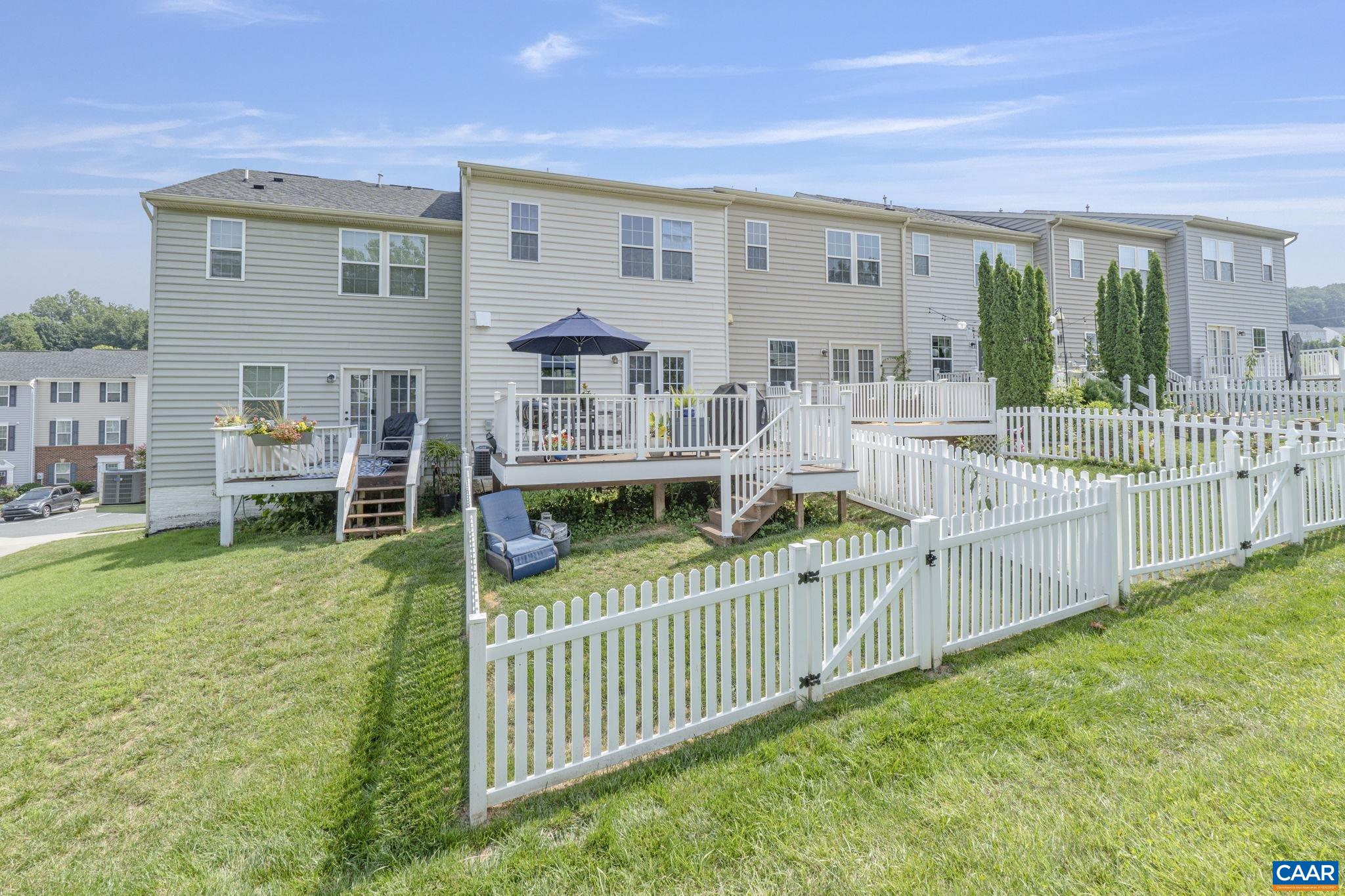 2159 WHISPERING HOLLOW LN, CHARLOTTESVILLE, Virginia 22911, 4 Bedrooms Bedrooms, ,3 BathroomsBathrooms,Residential,2159 WHISPERING HOLLOW LN,666232 MLS # 666232