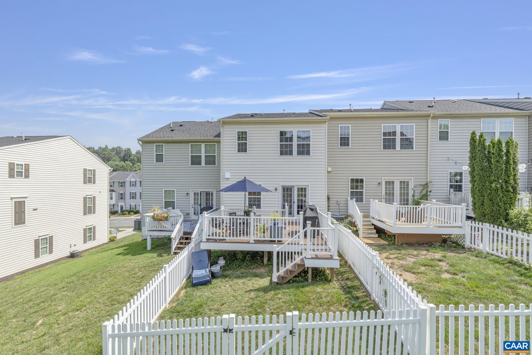 2159 WHISPERING HOLLOW LN, CHARLOTTESVILLE, Virginia 22911, 4 Bedrooms Bedrooms, ,3 BathroomsBathrooms,Residential,2159 WHISPERING HOLLOW LN,666232 MLS # 666232