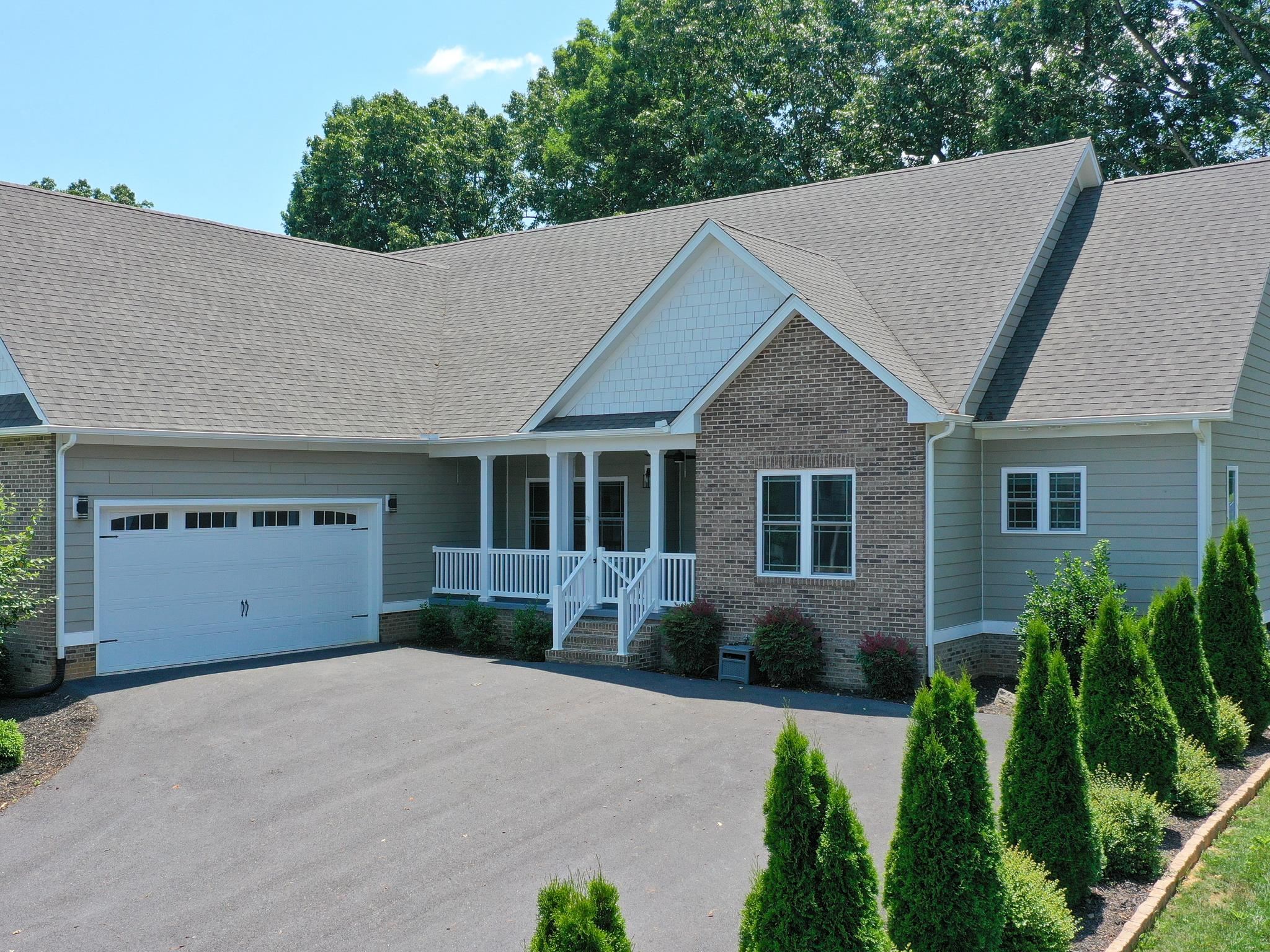 312 STONEWALL DR, WAYNESBORO, Virginia 22980, 4 Bedrooms Bedrooms, ,3 BathroomsBathrooms,Residential,312 STONEWALL DR,666245 MLS # 666245