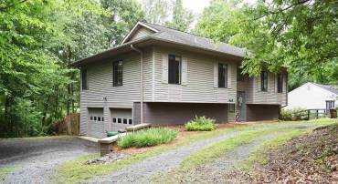 467 JEFFERSON DR, PALMYRA, Virginia 22963, 3 Bedrooms Bedrooms, ,3 BathroomsBathrooms,Residential,467 JEFFERSON DR,666246 MLS # 666246