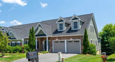 1614 SAWGRASS CT, CHARLOTTESVILLE, Virginia 22901, 4 Bedrooms Bedrooms, ,4 BathroomsBathrooms,Residential,1614 SAWGRASS CT,666250 MLS # 666250