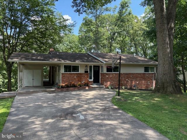 7841 GLENISTER DR, SPRINGFIELD, Virginia 22152, 4 Bedrooms Bedrooms, ,3 BathroomsBathrooms,Residential,For sale,7841 GLENISTER DR,VAFX2240222 MLS # VAFX2240222