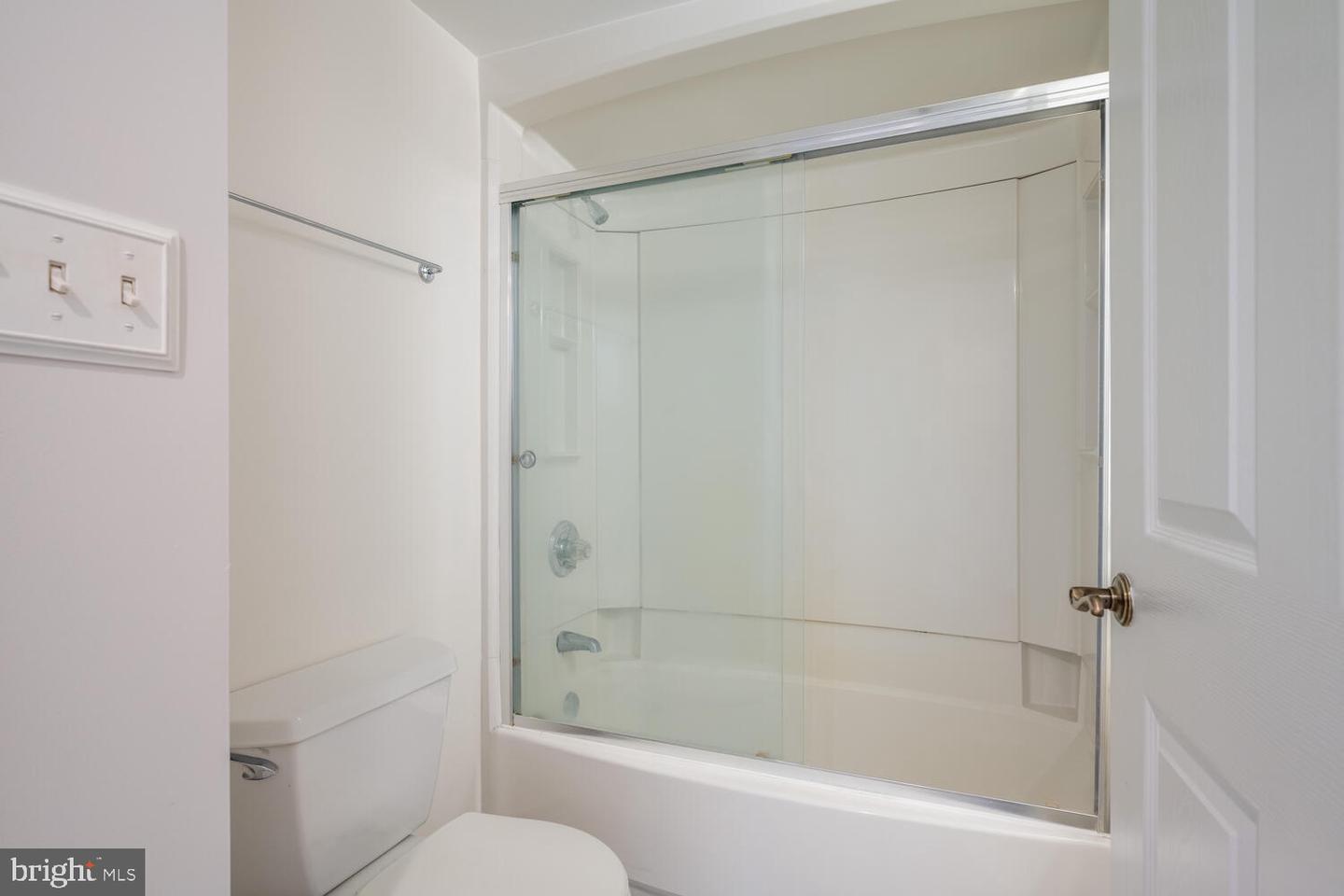 2121 JAMIESON AVE #508, ALEXANDRIA, Virginia 22314, 2 Bedrooms Bedrooms, ,2 BathroomsBathrooms,Residential,For sale,2121 JAMIESON AVE #508,VAAX2045250 MLS # VAAX2045250