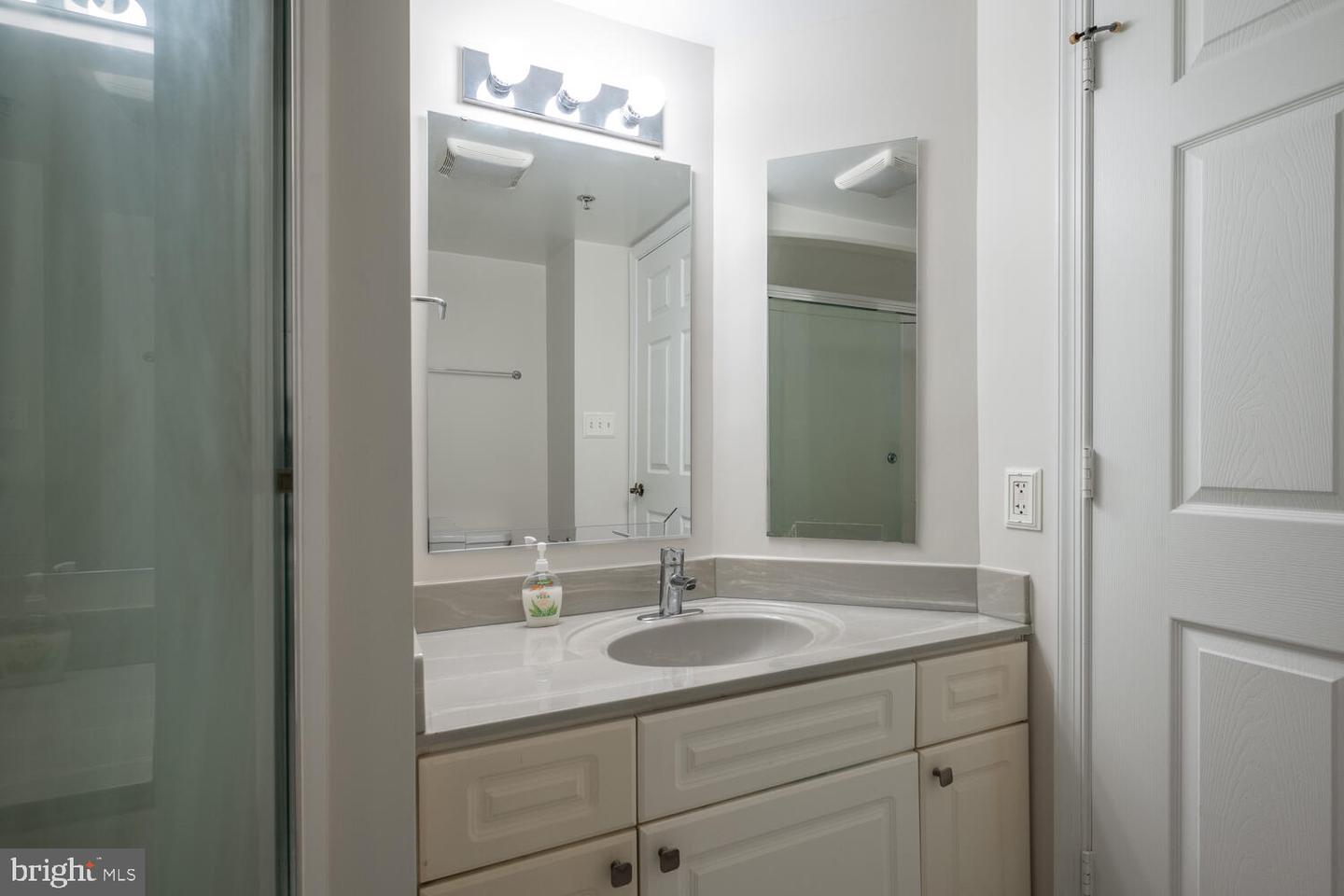 2121 JAMIESON AVE #508, ALEXANDRIA, Virginia 22314, 2 Bedrooms Bedrooms, ,2 BathroomsBathrooms,Residential,For sale,2121 JAMIESON AVE #508,VAAX2045250 MLS # VAAX2045250