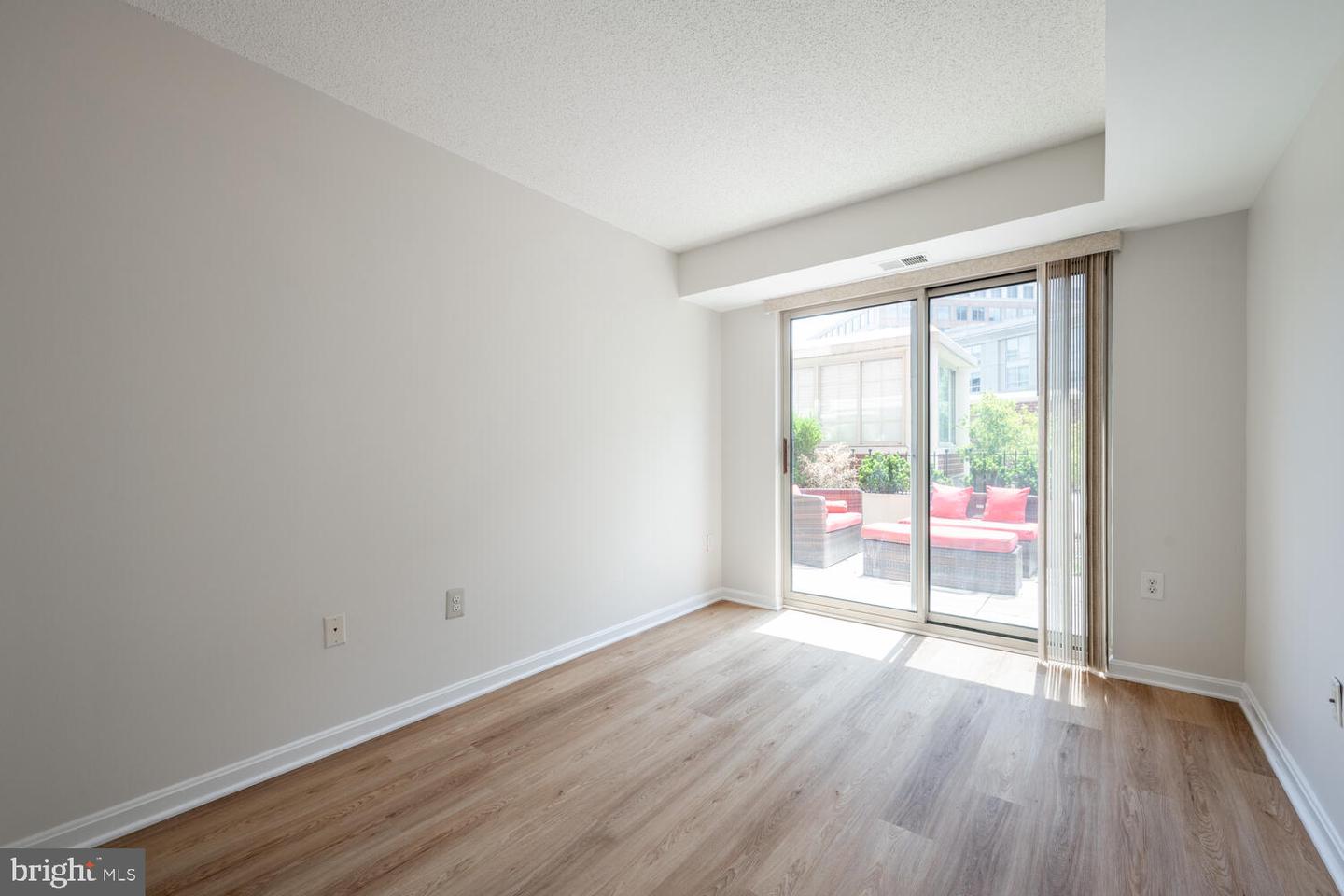 2121 JAMIESON AVE #508, ALEXANDRIA, Virginia 22314, 2 Bedrooms Bedrooms, ,2 BathroomsBathrooms,Residential,For sale,2121 JAMIESON AVE #508,VAAX2045250 MLS # VAAX2045250