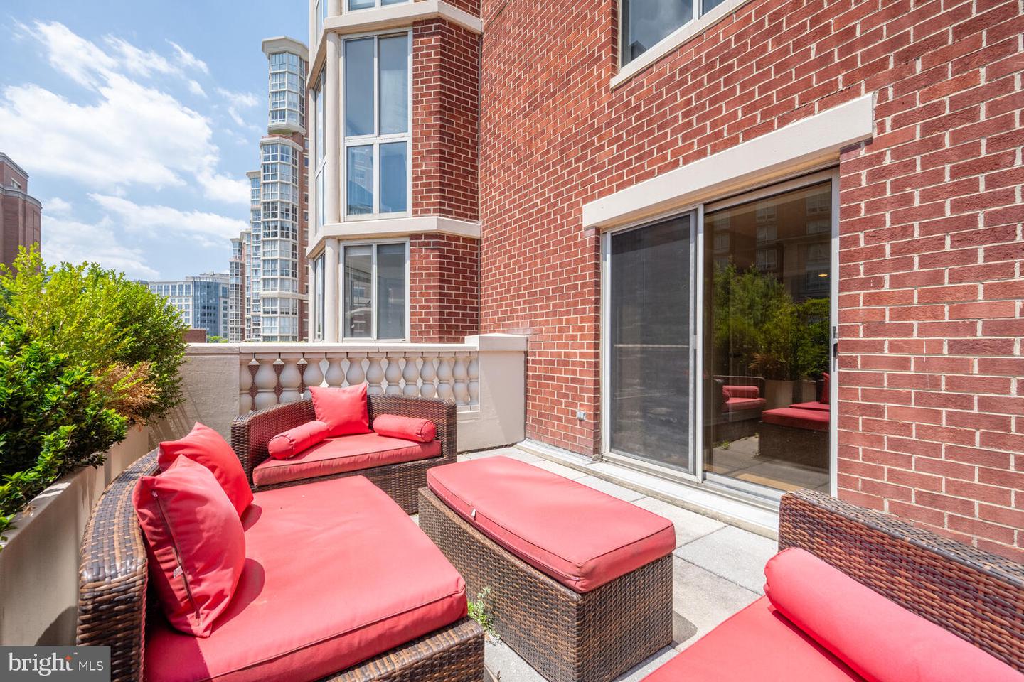 2121 JAMIESON AVE #508, ALEXANDRIA, Virginia 22314, 2 Bedrooms Bedrooms, ,2 BathroomsBathrooms,Residential,For sale,2121 JAMIESON AVE #508,VAAX2045250 MLS # VAAX2045250