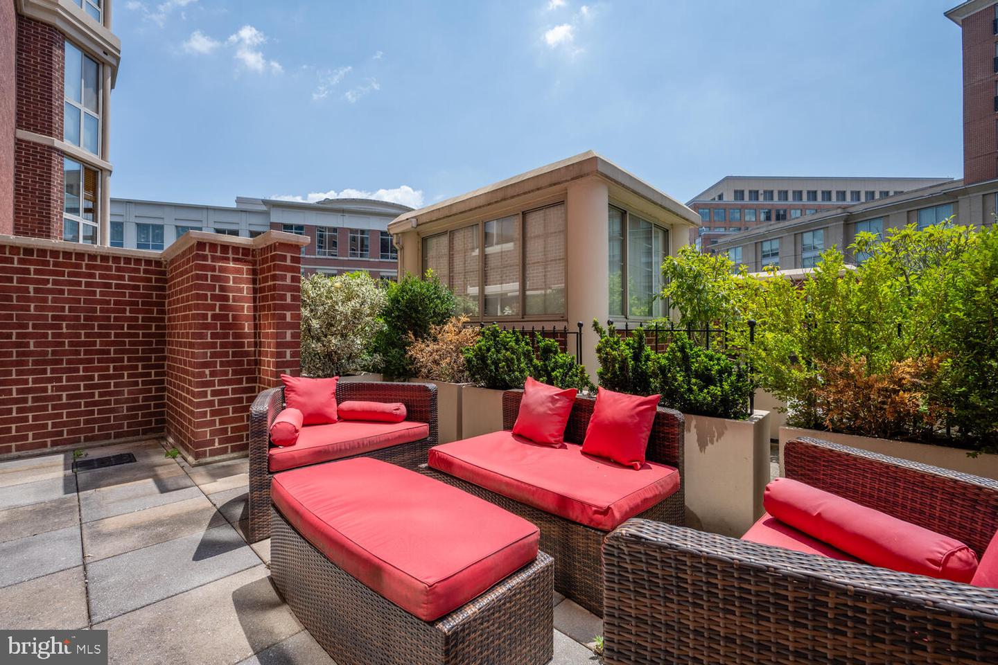 2121 JAMIESON AVE #508, ALEXANDRIA, Virginia 22314, 2 Bedrooms Bedrooms, ,2 BathroomsBathrooms,Residential,For sale,2121 JAMIESON AVE #508,VAAX2045250 MLS # VAAX2045250