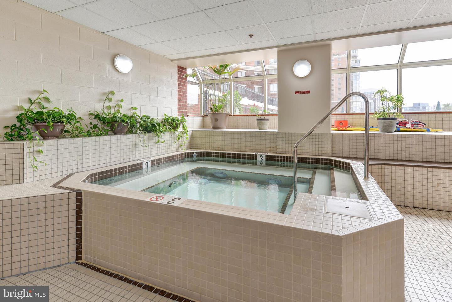 2121 JAMIESON AVE #508, ALEXANDRIA, Virginia 22314, 2 Bedrooms Bedrooms, ,2 BathroomsBathrooms,Residential,For sale,2121 JAMIESON AVE #508,VAAX2045250 MLS # VAAX2045250