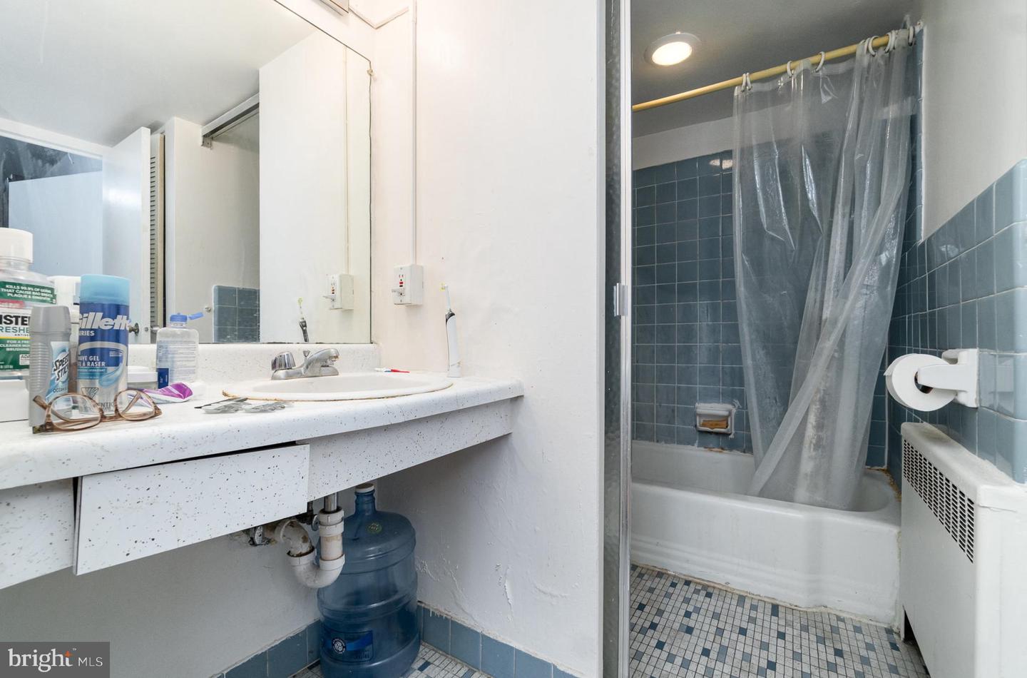922 24TH ST NW #313, WASHINGTON, District Of Columbia 20037, 1 Bedroom Bedrooms, ,1 BathroomBathrooms,Residential,For sale,922 24TH ST NW #313,DCDC2200958 MLS # DCDC2200958