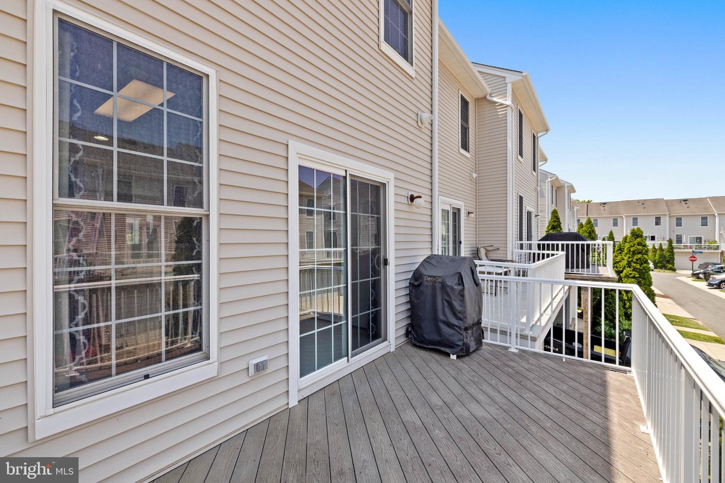 42810 FLANNIGAN TER, CHANTILLY, Virginia 20152, 4 Bedrooms Bedrooms, ,2 BathroomsBathrooms,Residential,For sale,42810 FLANNIGAN TER,VALO2096690 MLS # VALO2096690