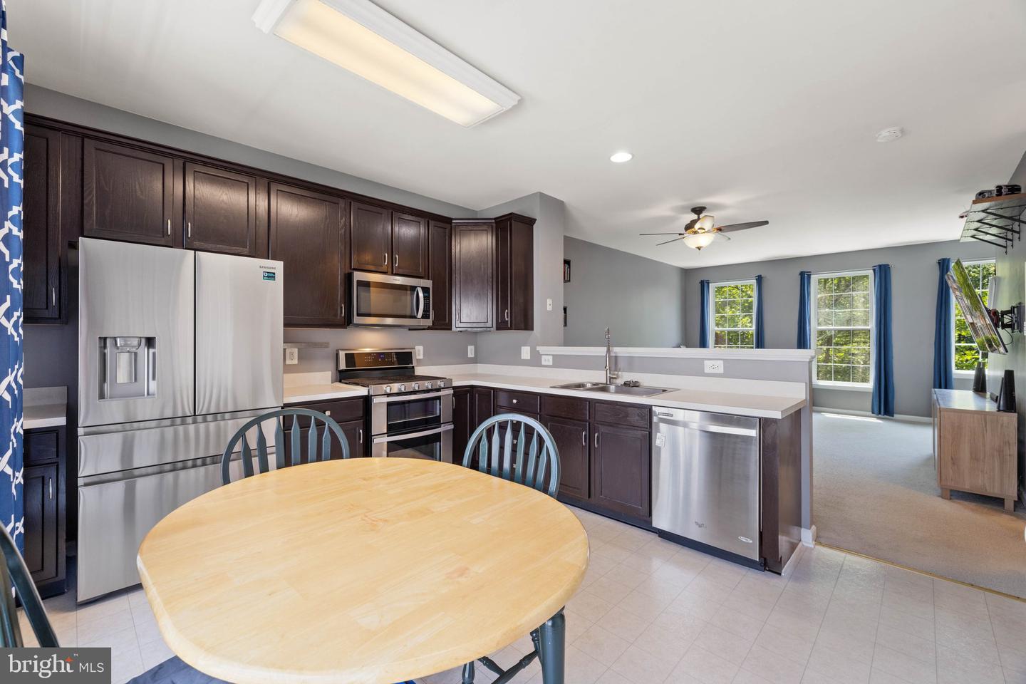 42810 FLANNIGAN TER, CHANTILLY, Virginia 20152, 4 Bedrooms Bedrooms, ,2 BathroomsBathrooms,Residential,For sale,42810 FLANNIGAN TER,VALO2096690 MLS # VALO2096690