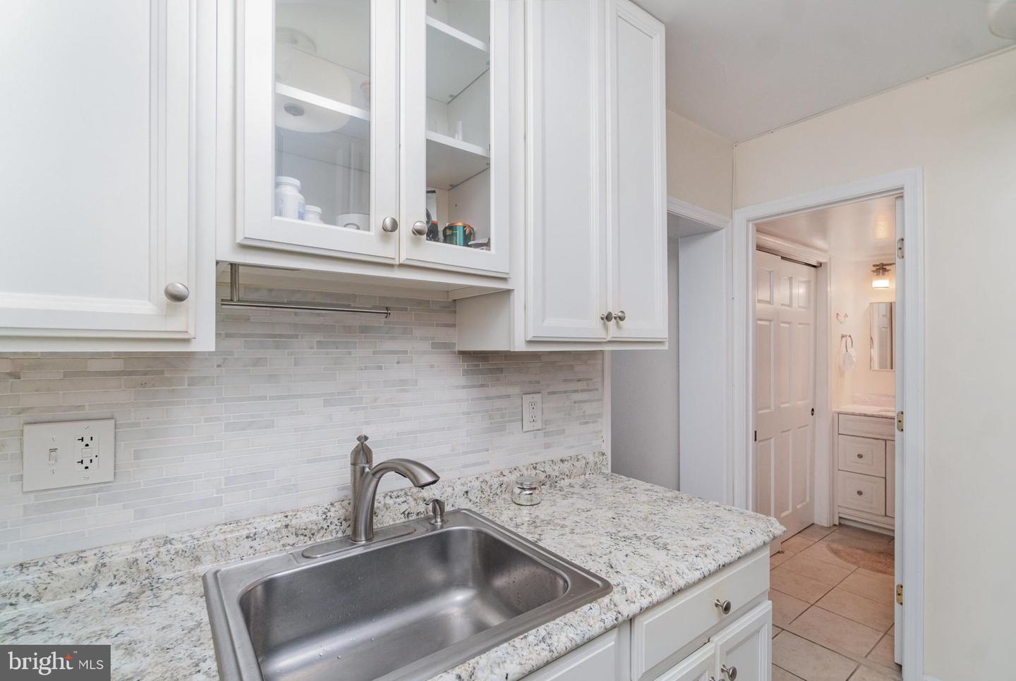 922 24TH ST NW #419, WASHINGTON, District Of Columbia 20037, ,1 BathroomBathrooms,Residential,For sale,922 24TH ST NW #419,DCDC2201140 MLS # DCDC2201140