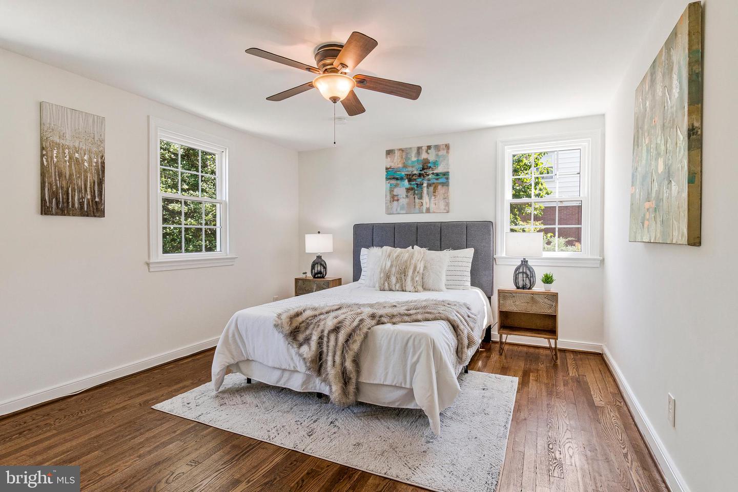 970 N LONGFELLOW ST, ARLINGTON, Virginia 22205, 3 Bedrooms Bedrooms, ,2 BathroomsBathrooms,Residential,For sale,970 N LONGFELLOW ST,VAAR2057934 MLS # VAAR2057934