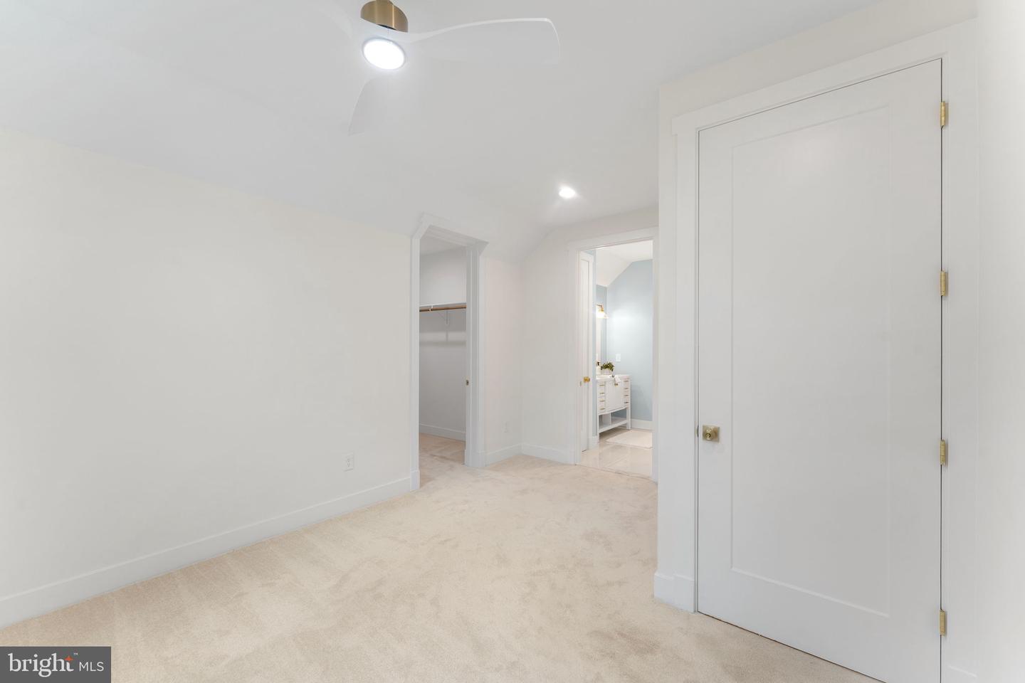 15020 STONEGATE PL, NOKESVILLE, Virginia 20181, 5 Bedrooms Bedrooms, ,4 BathroomsBathrooms,Residential,For sale,15020 STONEGATE PL,VAPW2095220 MLS # VAPW2095220