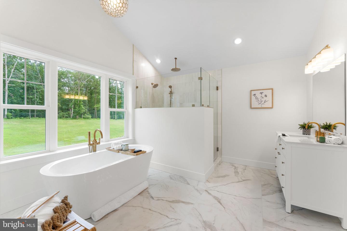 15020 STONEGATE PL, NOKESVILLE, Virginia 20181, 5 Bedrooms Bedrooms, ,4 BathroomsBathrooms,Residential,For sale,15020 STONEGATE PL,VAPW2095220 MLS # VAPW2095220