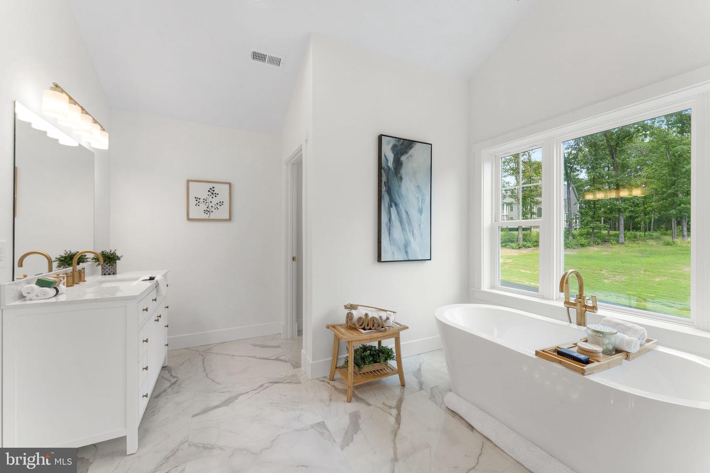 15020 STONEGATE PL, NOKESVILLE, Virginia 20181, 5 Bedrooms Bedrooms, ,4 BathroomsBathrooms,Residential,For sale,15020 STONEGATE PL,VAPW2095220 MLS # VAPW2095220