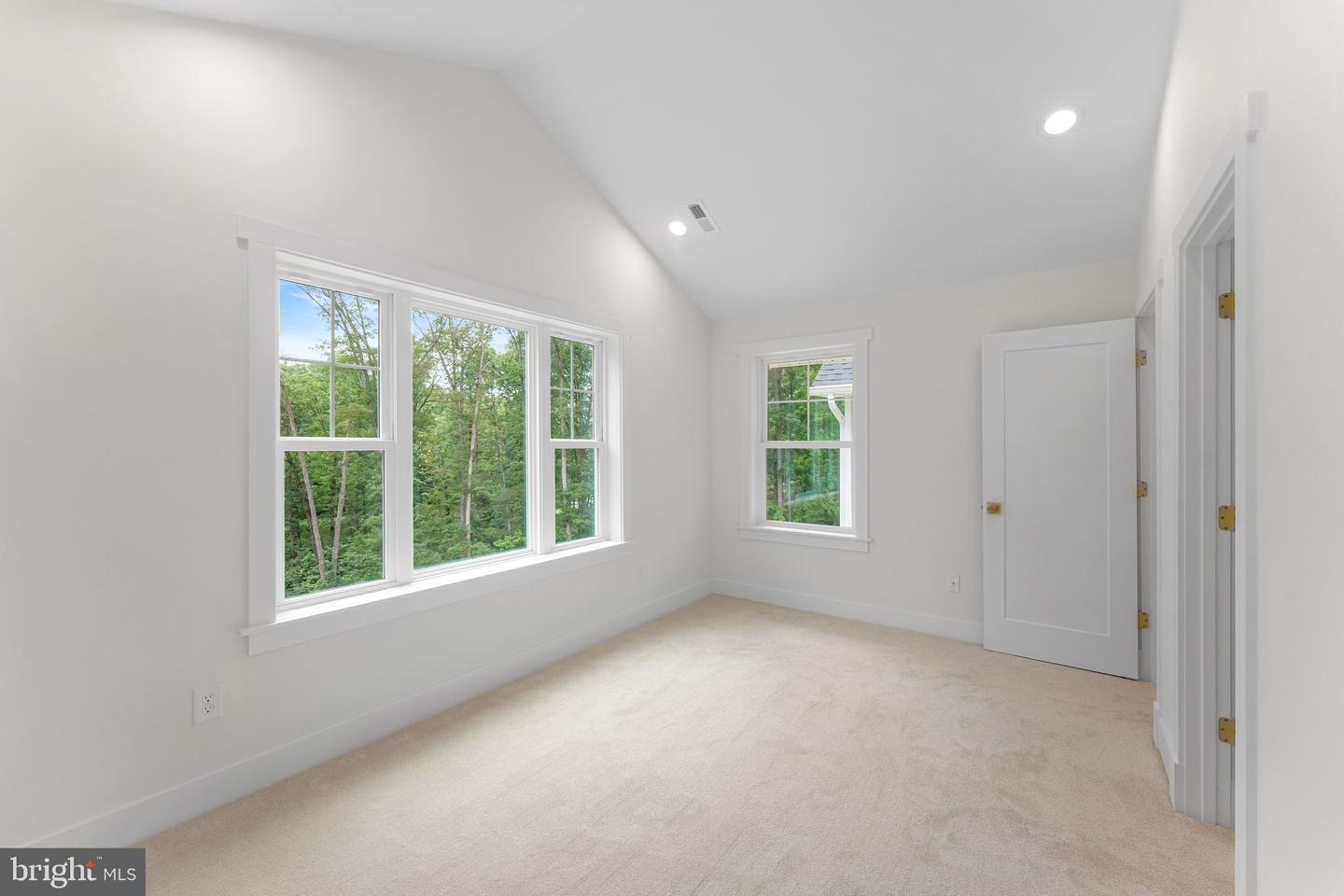 15020 STONEGATE PL, NOKESVILLE, Virginia 20181, 5 Bedrooms Bedrooms, ,4 BathroomsBathrooms,Residential,For sale,15020 STONEGATE PL,VAPW2095220 MLS # VAPW2095220