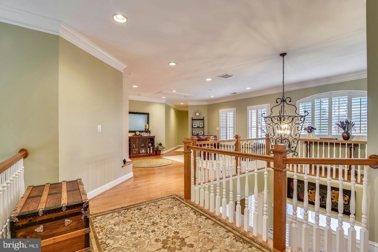 2017 WOODFORD RD, VIENNA, Virginia 22182, 5 Bedrooms Bedrooms, ,5 BathroomsBathrooms,Residential,For sale,2017 WOODFORD RD,VAFX2242374 MLS # VAFX2242374