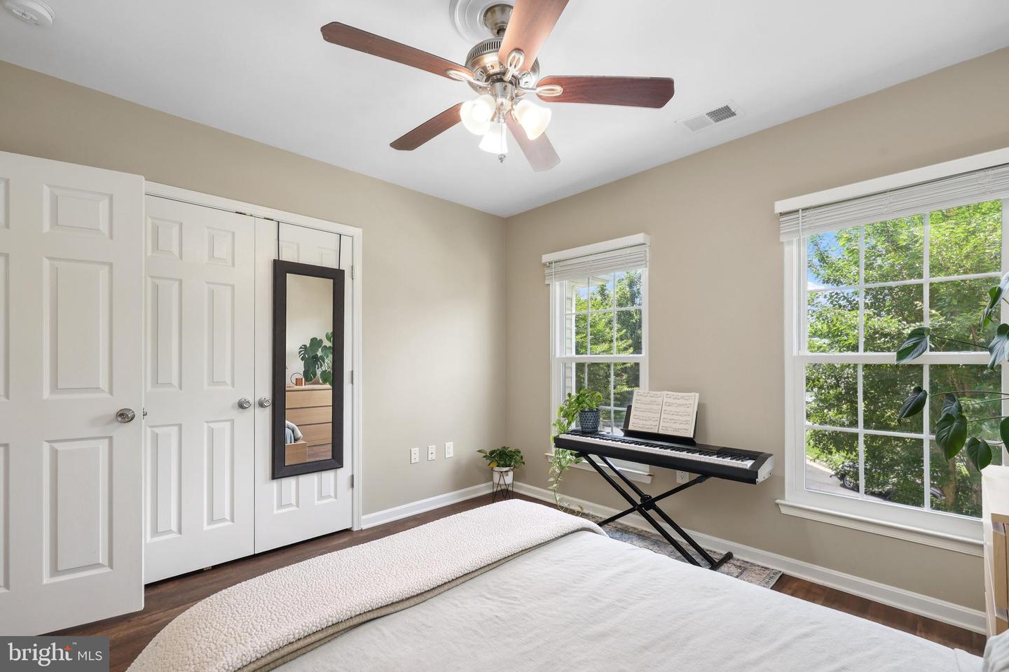 9239 GREENSHIRE DR, MANASSAS PARK, Virginia 20111, 4 Bedrooms Bedrooms, ,3 BathroomsBathrooms,Residential,For sale,9239 GREENSHIRE DR,VAMP2003054 MLS # VAMP2003054
