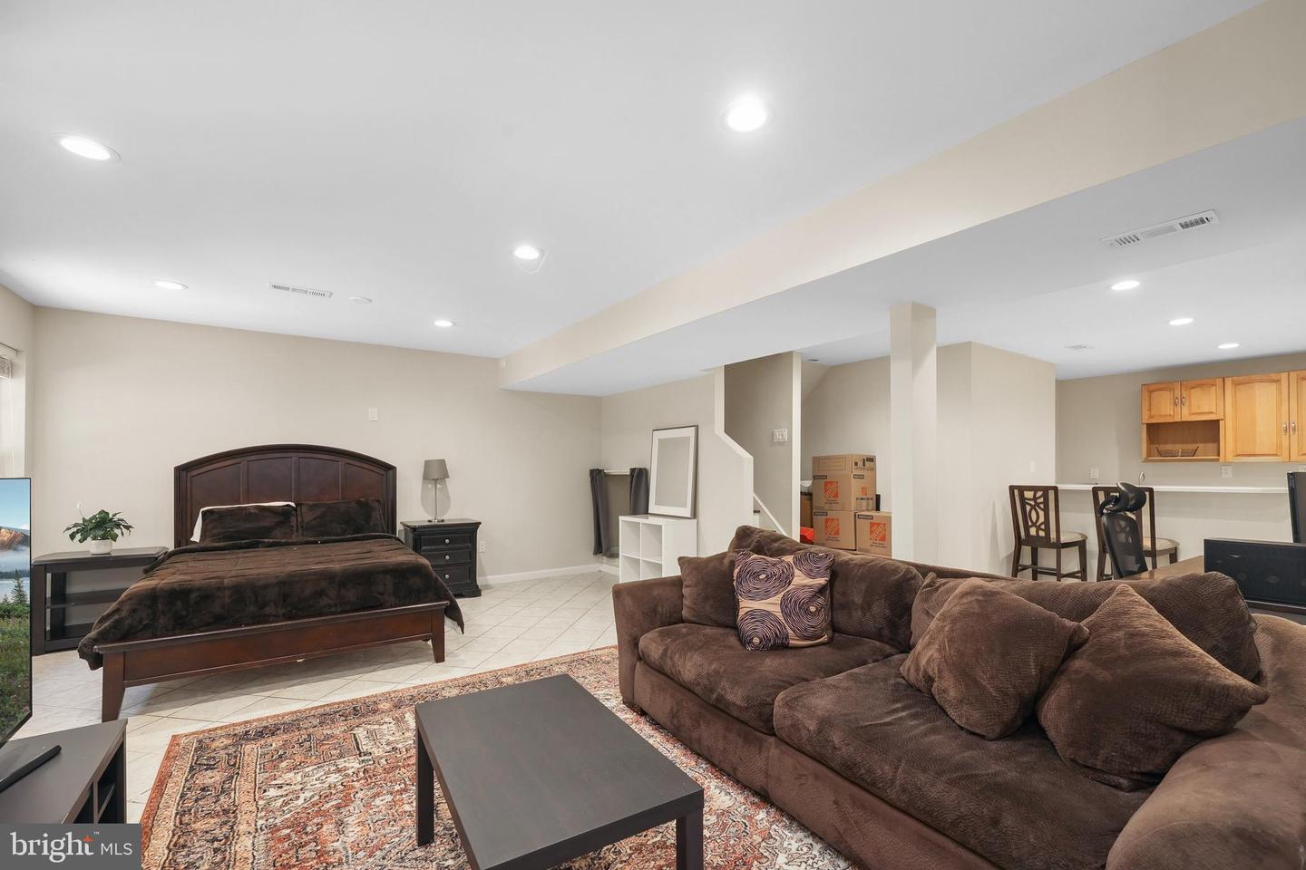 9239 GREENSHIRE DR, MANASSAS PARK, Virginia 20111, 4 Bedrooms Bedrooms, ,3 BathroomsBathrooms,Residential,For sale,9239 GREENSHIRE DR,VAMP2003054 MLS # VAMP2003054