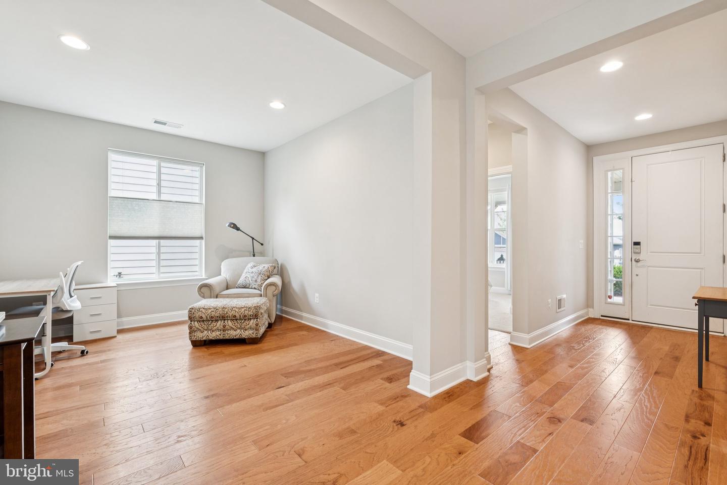 123 MALLARD DR, LAKE FREDERICK, Virginia 22630, 2 Bedrooms Bedrooms, ,2 BathroomsBathrooms,Residential,For sale,123 MALLARD DR,VAFV2034428 MLS # VAFV2034428