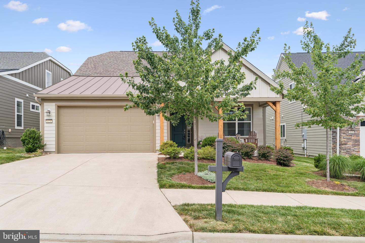 123 MALLARD DR, LAKE FREDERICK, Virginia 22630, 2 Bedrooms Bedrooms, ,2 BathroomsBathrooms,Residential,For sale,123 MALLARD DR,VAFV2034428 MLS # VAFV2034428