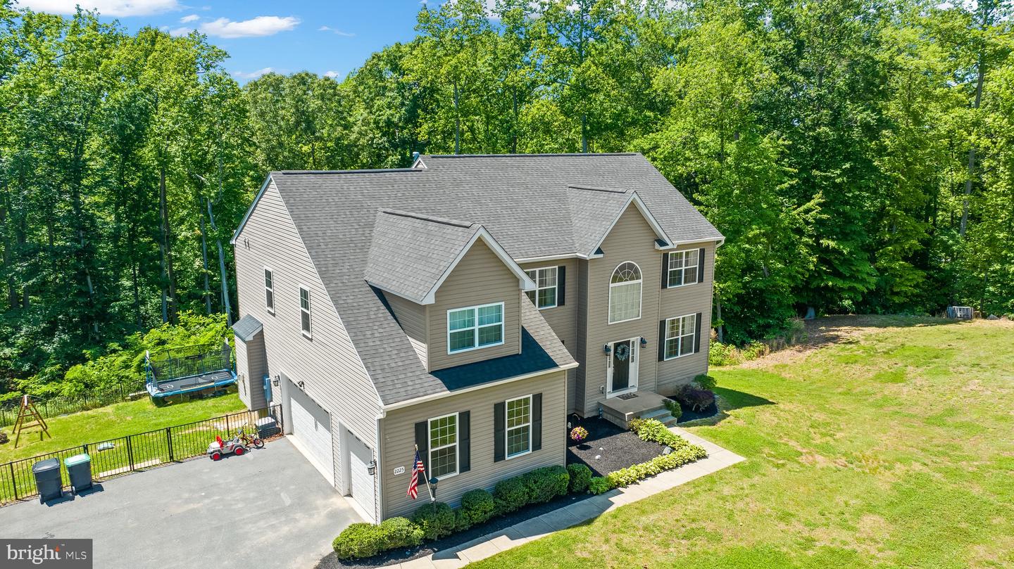2225 CAMP GEARY LN, STAFFORD, Virginia 22554, 5 Bedrooms Bedrooms, ,4 BathroomsBathrooms,Residential,For sale,2225 CAMP GEARY LN,VAST2039308 MLS # VAST2039308