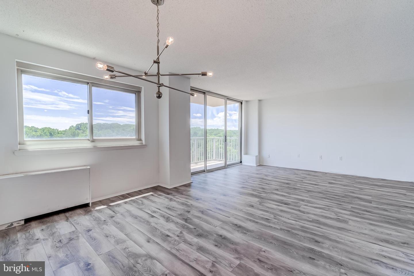 1225 MARTHA CUSTIS DR #1210, ALEXANDRIA, Virginia 22302, 1 Bedroom Bedrooms, ,1 BathroomBathrooms,Residential,For sale,1225 MARTHA CUSTIS DR #1210,VAAX2045888 MLS # VAAX2045888