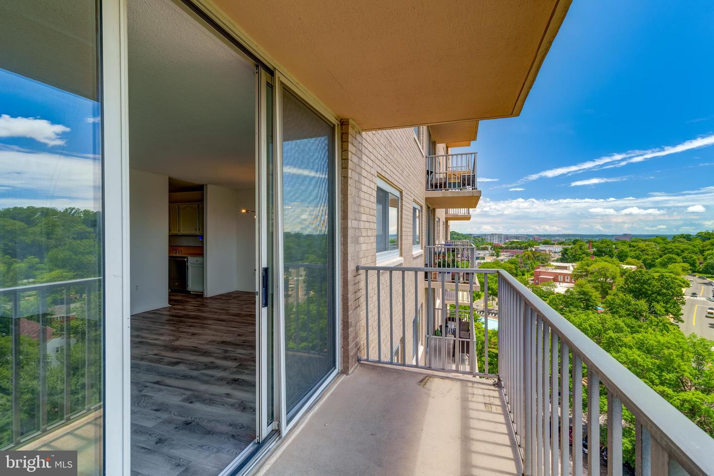 1225 MARTHA CUSTIS DR #1210, ALEXANDRIA, Virginia 22302, 1 Bedroom Bedrooms, ,1 BathroomBathrooms,Residential,For sale,1225 MARTHA CUSTIS DR #1210,VAAX2045888 MLS # VAAX2045888