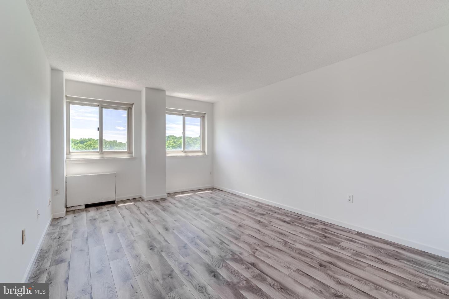 1225 MARTHA CUSTIS DR #1210, ALEXANDRIA, Virginia 22302, 1 Bedroom Bedrooms, ,1 BathroomBathrooms,Residential,For sale,1225 MARTHA CUSTIS DR #1210,VAAX2045888 MLS # VAAX2045888