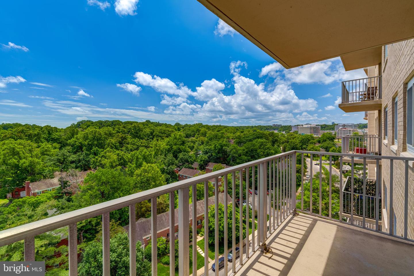 1225 MARTHA CUSTIS DR #1210, ALEXANDRIA, Virginia 22302, 1 Bedroom Bedrooms, ,1 BathroomBathrooms,Residential,For sale,1225 MARTHA CUSTIS DR #1210,VAAX2045888 MLS # VAAX2045888