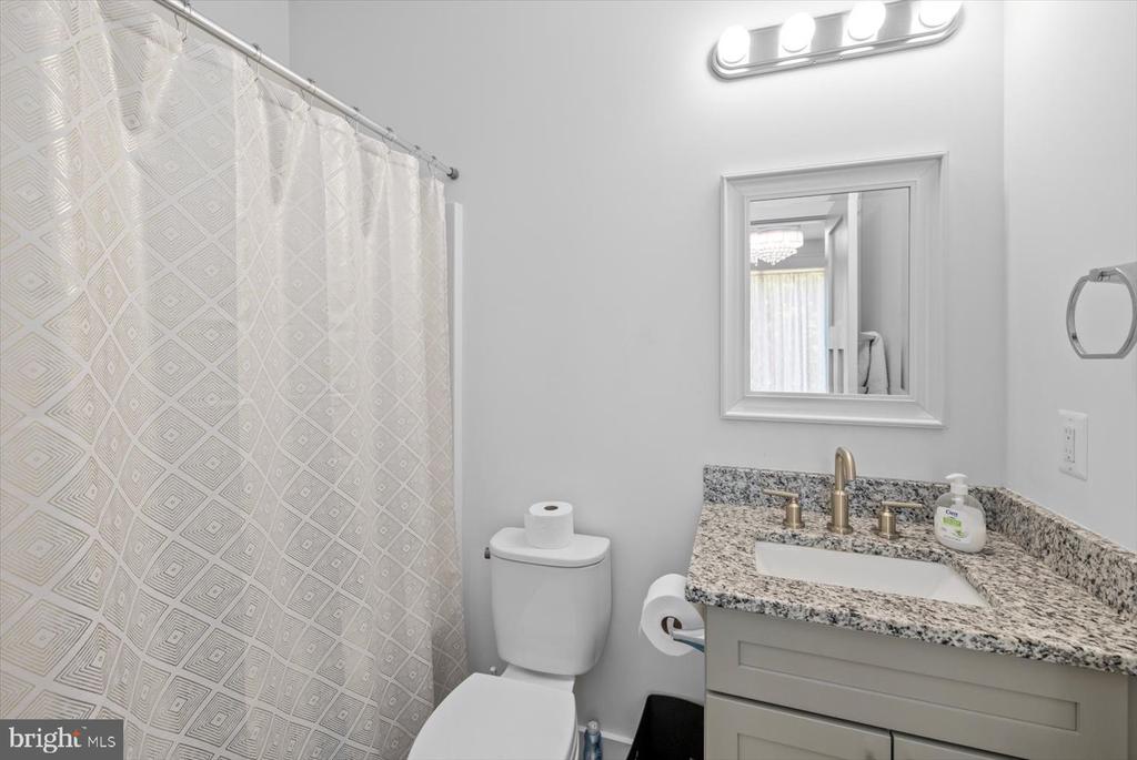 10815 DOWNTON AVE, SPOTSYLVANIA, Virginia 22553, 6 Bedrooms Bedrooms, ,4 BathroomsBathrooms,Residential,10815 DOWNTON AVE,VASP2033596 MLS # VASP2033596