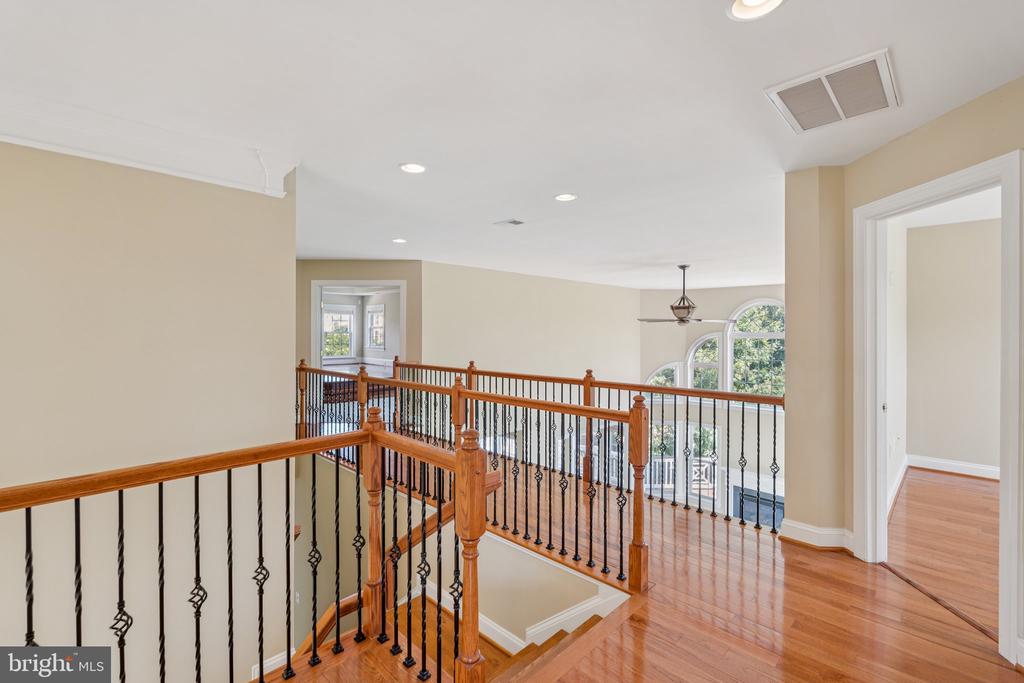 10300 POWDERHORN DR, SPOTSYLVANIA, Virginia 22553, 5 Bedrooms Bedrooms, ,3 BathroomsBathrooms,Residential,BRECKENRIDGE,10300 POWDERHORN DR,VASP2033818 MLS # VASP2033818