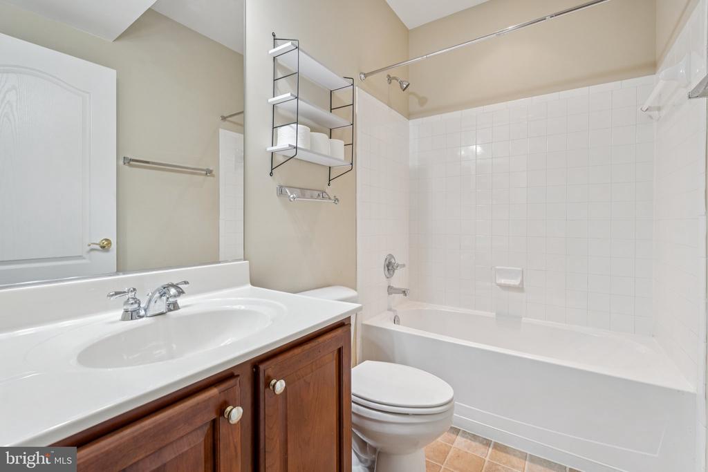 10300 POWDERHORN DR, SPOTSYLVANIA, Virginia 22553, 5 Bedrooms Bedrooms, ,3 BathroomsBathrooms,Residential,BRECKENRIDGE,10300 POWDERHORN DR,VASP2033818 MLS # VASP2033818