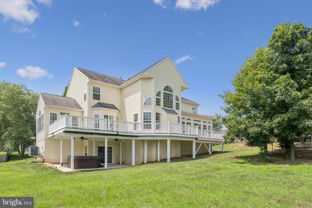 10300 POWDERHORN DR, SPOTSYLVANIA, Virginia 22553, 5 Bedrooms Bedrooms, ,3 BathroomsBathrooms,Residential,BRECKENRIDGE,10300 POWDERHORN DR,VASP2033818 MLS # VASP2033818