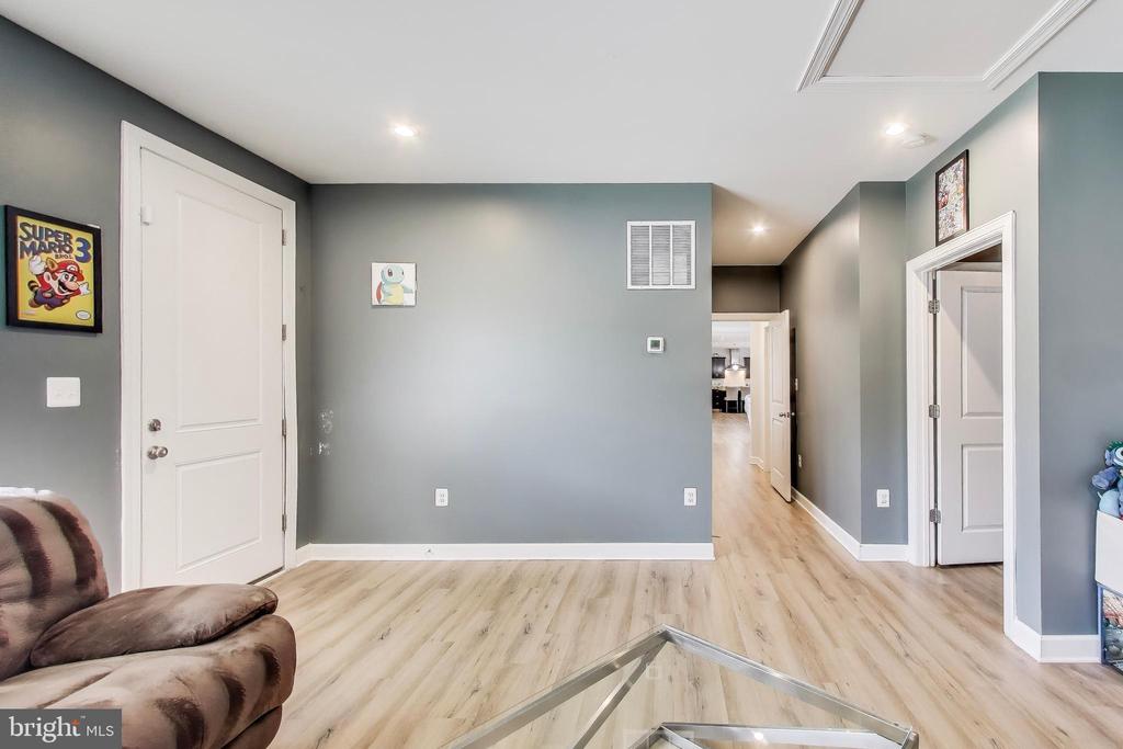 13001 WIPPLE CT, FREDERICKSBURG, Virginia 22407, 6 Bedrooms Bedrooms, ,6 BathroomsBathrooms,Residential,13001 WIPPLE CT,VASP2033910 MLS # VASP2033910